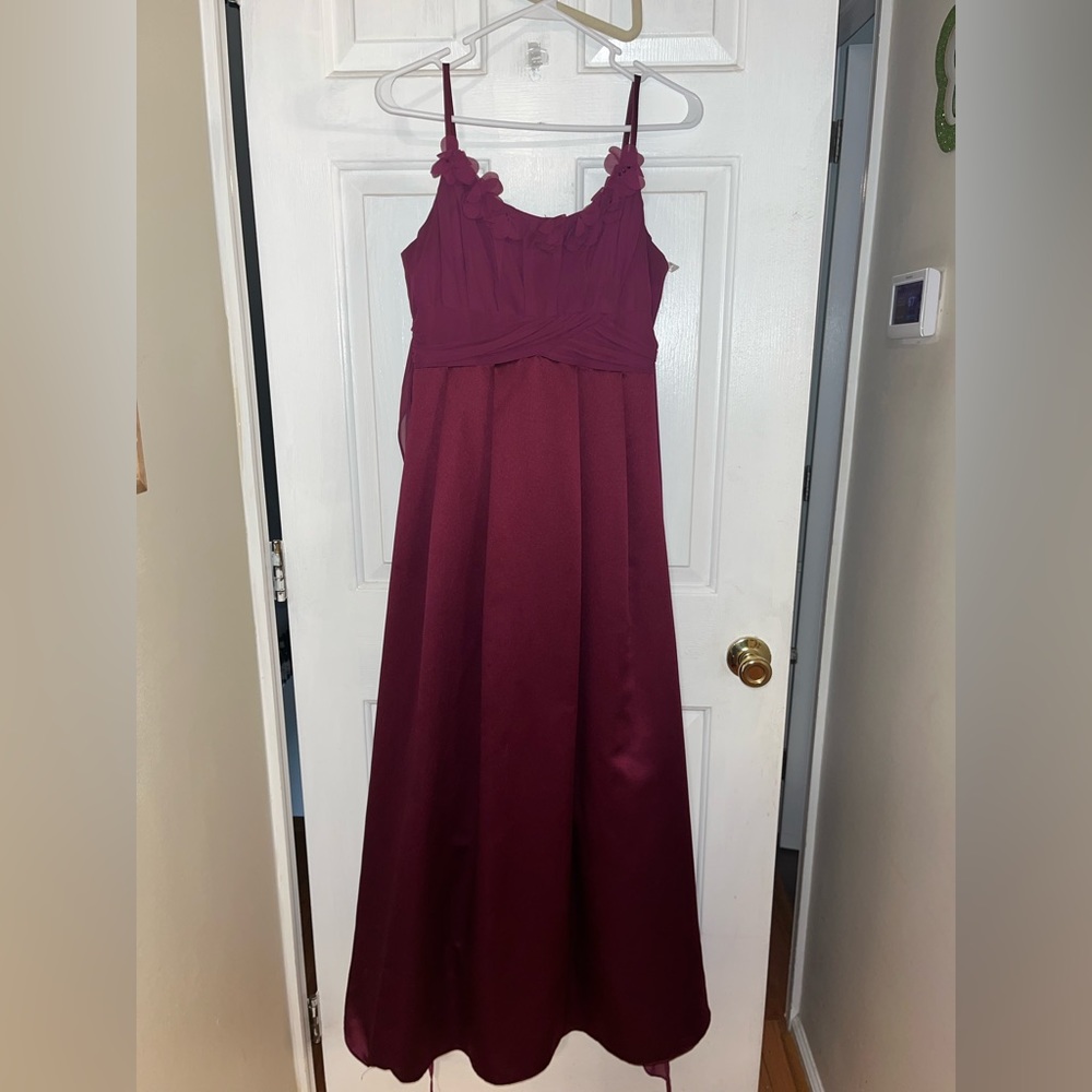 Sangria David’s Bridal Junior Bridesmaid’s dress